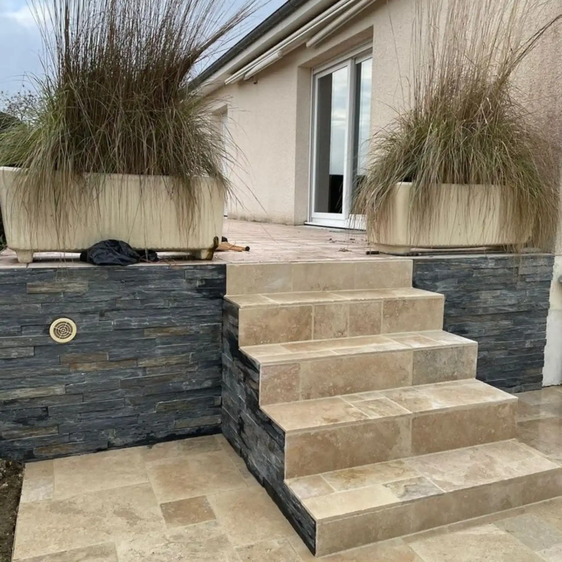 Opus 4 Formats Travertin Beige