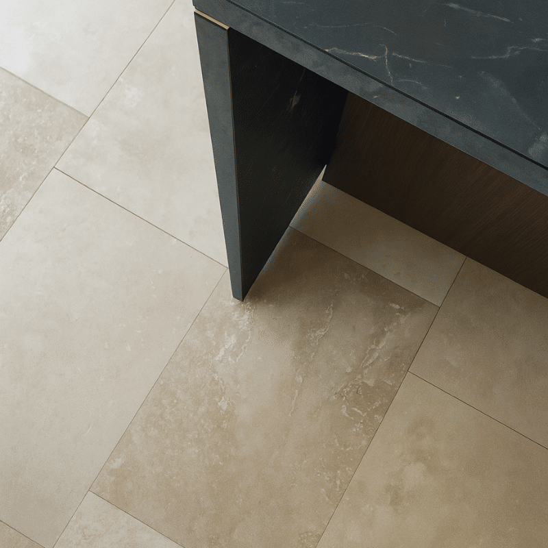 Travertin beige adoucie/rebouché – Image 2